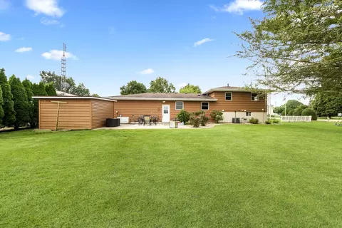 203 E 3rd St, Toluca, IL 61369 photo 31