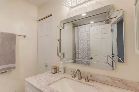 1504 Canbury Ct #B1, Wheeling, IL 60090 photo 17