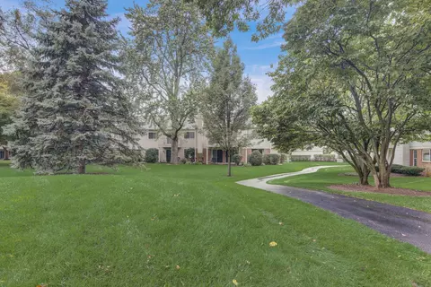 1504 Canbury Ct #B1, Wheeling, IL 60090 photo 20