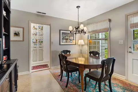1709 Ridge Rd, Champaign, IL 61821 photo 13
