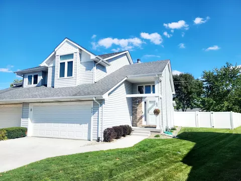 812 Gloucester Ct, Bourbonnais, IL 60914