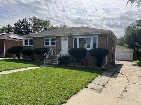 727 E 154th Pl, South Holland, IL 60473