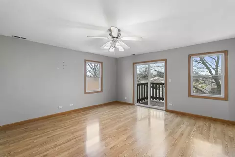 6837 S Roberts Rd, Bridgeview, IL 60455 photo 14