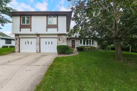 117 S Knollwood Dr, Schaumburg, IL 60193
