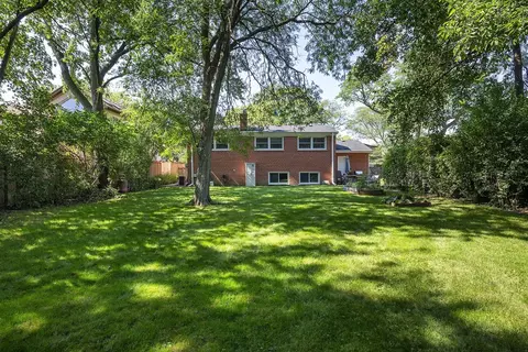 1345 Tinker Way, Glenview, IL 60025 photo 23