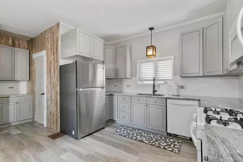 11602 Main St, Huntley, IL 60142 photo 10