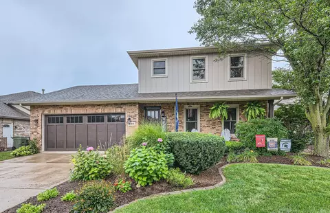 16919 Sandy Ln, Tinley Park, IL 60477