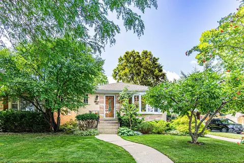 4858 N Nashville Ave, Chicago, IL 60656