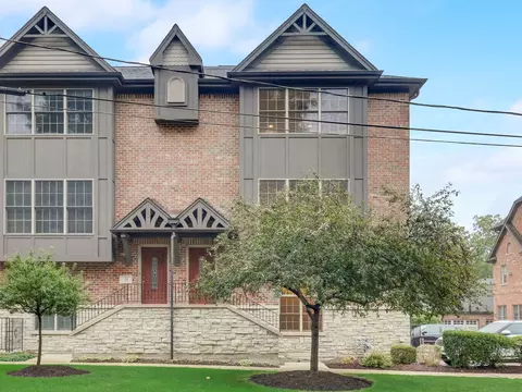 43 S Brockway St, Palatine, IL 60067