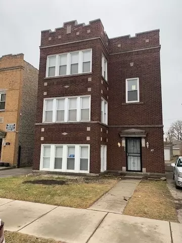 317 Memorial Dr, Calumet City, IL 60409