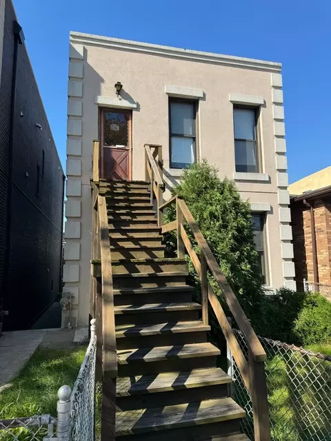 3304 S Parnell Ave, Chicago, IL 60616
