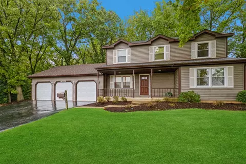 36705 N Marilyn Ln, Lake Villa, IL 60046