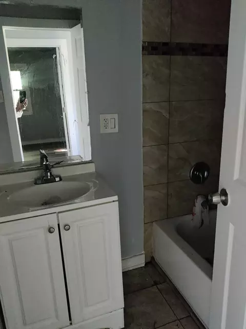 705 E 134th St, Chicago, IL 60827 photo 9