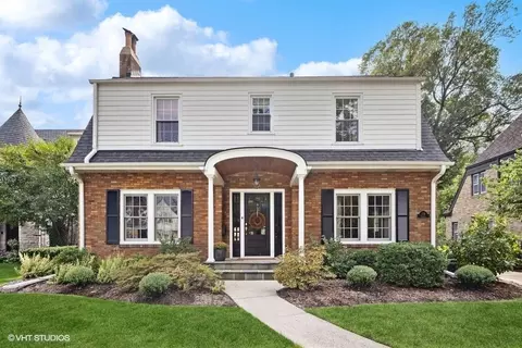 174 W Garfield Ave, Elmhurst, IL 60126