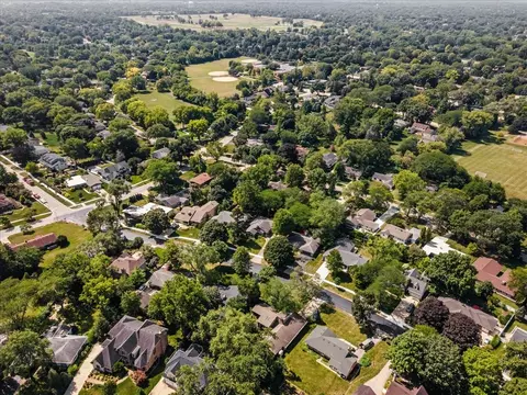909 Gamon Rd, Wheaton, IL 60189 photo 31