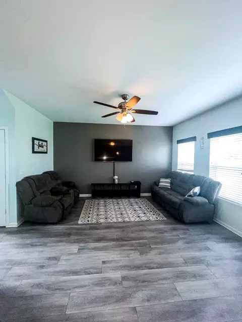 21528 Eich Dr, Crest Hill, IL 60403 photo 14