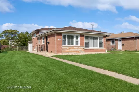 1374 Buffalo Ave, Calumet City, IL 60409