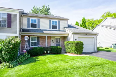 128 Bingham Cir, Mundelein, IL 60060