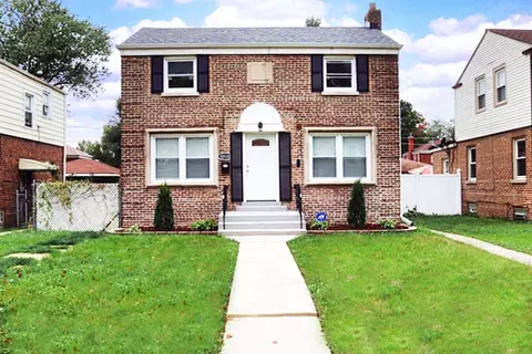 10130 S Luella Ave, Chicago, IL 60617