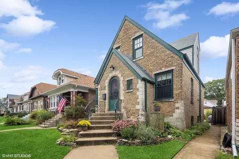3318 Vernon Ave, Brookfield, IL 60513