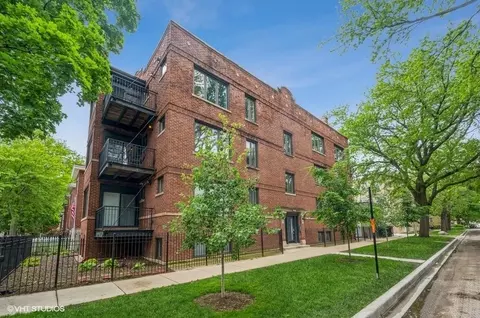 3435 W Sunnyside Ave #2W, Chicago, IL 60625