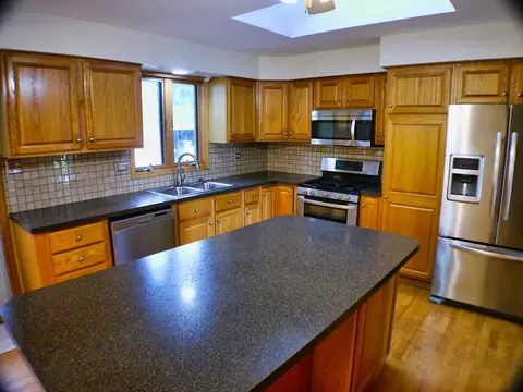 8505 State Rd, Burbank, IL 60459 photo 10