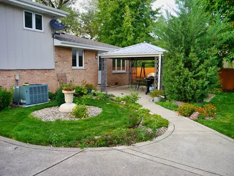 8505 State Rd, Burbank, IL 60459 photo 23