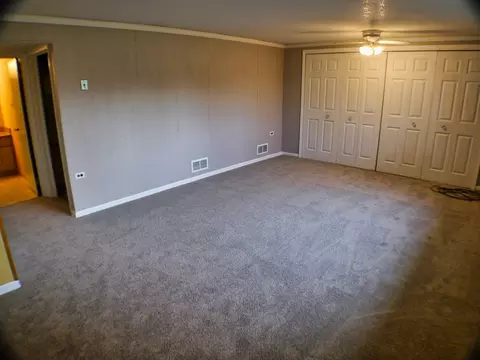8505 State Rd, Burbank, IL 60459 photo 12