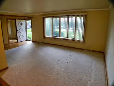 8505 State Rd, Burbank, IL 60459 photo 6