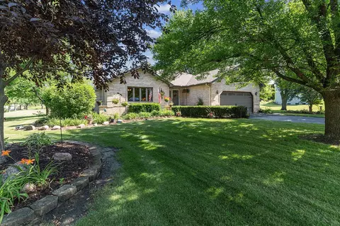 15952 W Chancellor Dr, Homer Glen, IL 60491