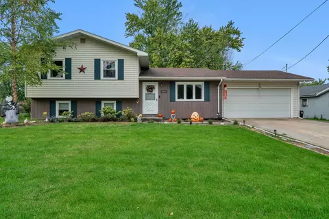 213 S Lincoln St, Elwood, IL 60421
