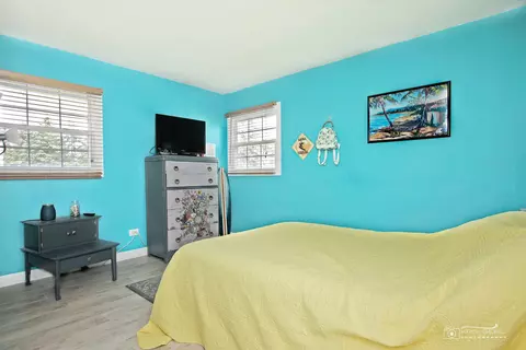 548 Northgate Rd, Lindenhurst, IL 60046 photo 8