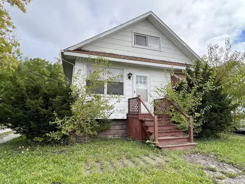 17417 Bernadine St, Lansing, IL 60438