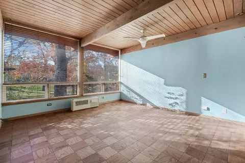 101 E Thorndale Ave, Roselle, IL 60172 photo 12