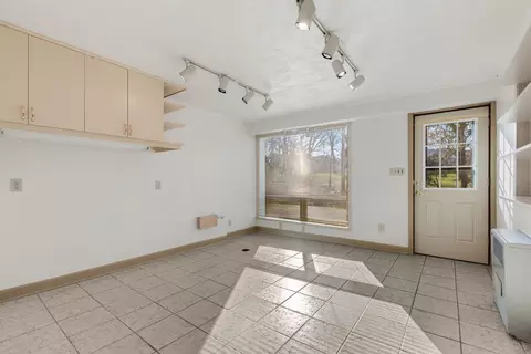 101 E Thorndale Ave, Roselle, IL 60172 photo 14