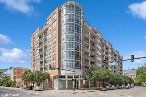 1200 W Monroe St #703, Chicago, IL 60607