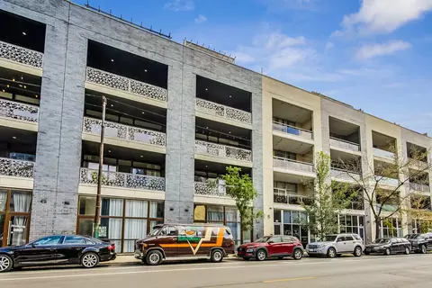 845 N California Ave #3, Chicago, IL 60622