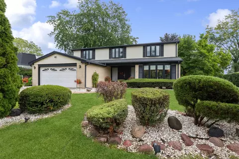 3731 Winnetka Rd, Glenview, IL 60026