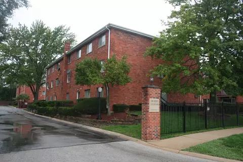 14840 Kilpatrick Ave #6W, Midlothian, IL 60445
