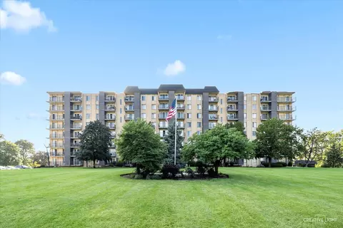 5400 Walnut Ave #601, Downers Grove, IL 60515
