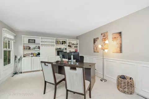 1607 Hertel Ln, Deerfield, IL 60015 photo 5