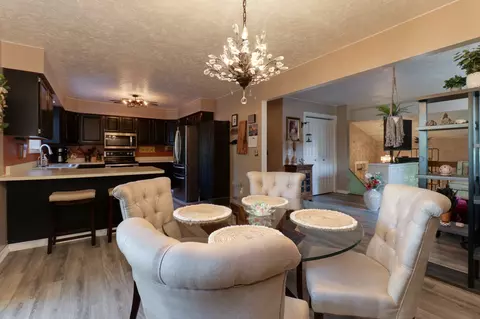 1311 Heritage Rd E, Normal, IL 61761 photo 5