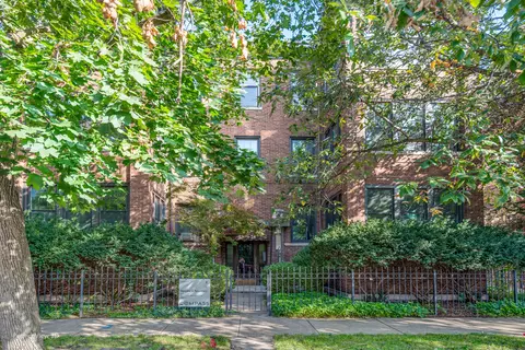 1330 W Elmdale Ave #2W, Chicago, IL 60660
