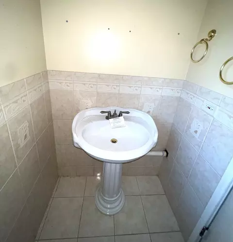 516 Davis St, Park Forest, IL 60466 photo 15