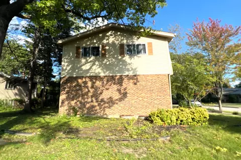 516 Davis St, Park Forest, IL 60466 photo 3