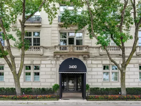 3400 N Lake Shore Dr #2EF, Chicago, IL 60657
