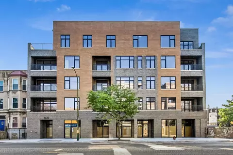 1335 N Western Ave #205, Chicago, IL 60622