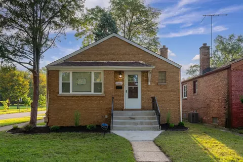 12401 S Eggleston Ave, Chicago, IL 60628