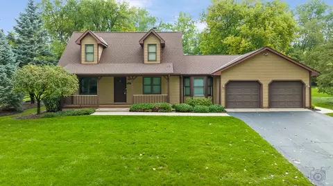1906 Channel Beach Ave, Johnsburg, IL 60051