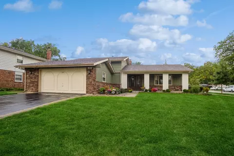 1302 S Chestnut Ave, Arlington Heights, IL 60005